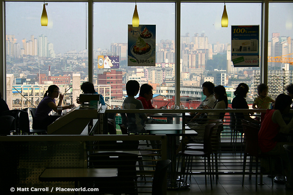 eating at food court on top floor of department store