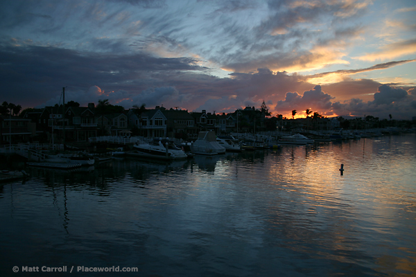 Sunset on wharf-lined Naples Island, in an estuary in Long Beach - photographer Matt Carroll